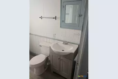 402 S 29th Street, Temple, TX 76504 - Photo 7