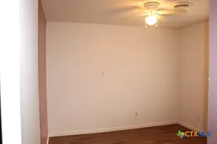 409 Short Ave, Killeen, TX 76541 - Photo 9