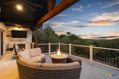 1382 Cottonwood Road, Fischer, TX 78623 - Photo 9