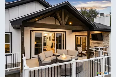 1382 Cottonwood Road, Fischer, TX 78623 - Photo 5