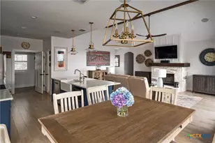 1382 Cottonwood Rd, Fischer, TX 78623 - Photo 15