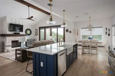 1382 Cottonwood Road, Fischer, TX 78623 - Photo 15