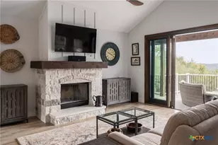 1382 Cottonwood Rd, Fischer, TX 78623 - Photo 11