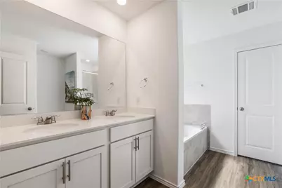 107 Isaac Millsaps Trail, Bastrop, TX 78602 - Photo 15