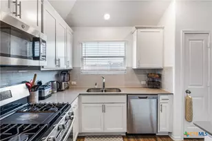 107 Isaac Millsaps Trl, Bastrop, TX 78602 - Photo 11