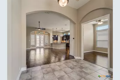 350 Wauford Way, New Braunfels, TX 78132 - Photo 5