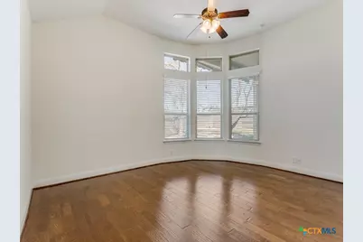 350 Wauford Way, New Braunfels, TX 78132 - Photo 15