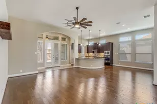 350 Wauford Way, New Braunfels, TX 78132 - Photo 7