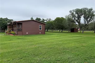 1385 Bego Rd, Goliad, TX 77963 - Photo 7