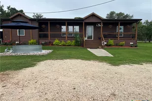 1385 Bego Rd, Goliad, TX 77963 - Photo 9