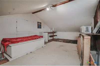 904 E Mistletoe Avenue, Victoria, TX 77901 - Photo 33