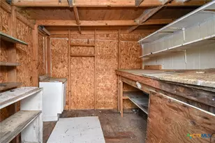 904 E Mistletoe Ave, Victoria, TX 77901 - Photo 43