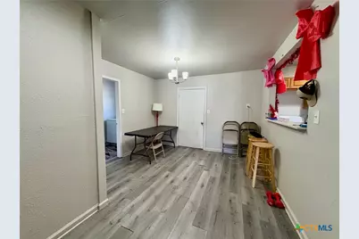 1510 E Mimosa Avenue, Victoria, TX 77901 - Photo 3