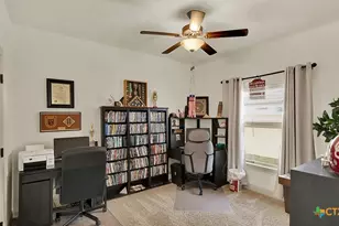 343 Meadow Valley Loop, Jarrell, TX 76537 - Photo 7