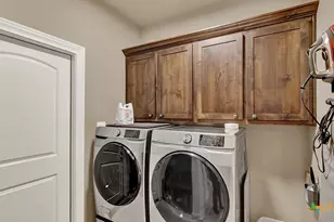 343 Meadow Valley Loop, Jarrell, TX 76537 - Photo 15