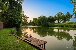 302 Guadalupe River Dr, Seguin, TX 78155 - Photo 43