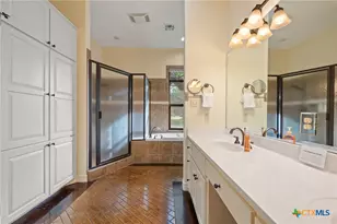 302 Guadalupe River Dr, Seguin, TX 78155 - Photo 23