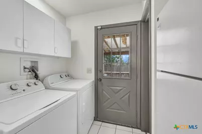 313 Armstrong Street, San Marcos, TX 78666 - Photo 11