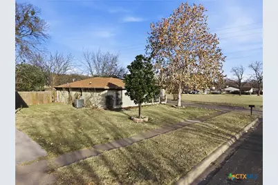 610 Creek Street, Copperas Cove, TX 76522 - Photo 9