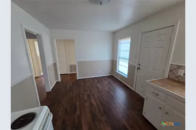 1506 S 9th Street, Temple, TX 76504 - Photo 5