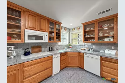 301 Canyon Edge, Canyon Lake, TX 78133 - Photo 21