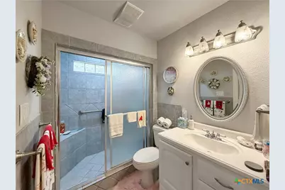 301 Canyon Edge, Canyon Lake, TX 78133 - Photo 31