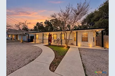 301 Canyon Edge, Canyon Lake, TX 78133 - Photo 1