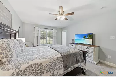 384 Hunters Creek Drive, New Braunfels, TX 78132 - Photo 25