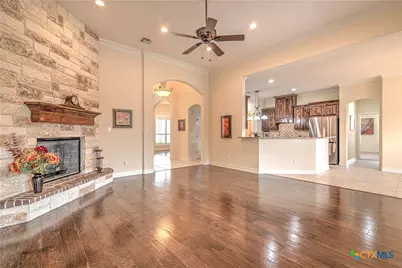 5819 Wooded Creek Cove, Temple, TX 76502 - Photo 11