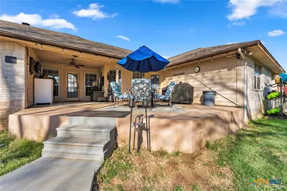 185 Broadmoor Street, Marble Falls, TX 78654 - Photo 33