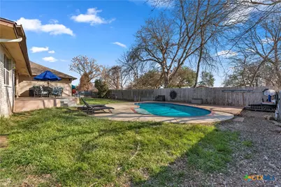 185 Broadmoor Street, Marble Falls, TX 78654 - Photo 35