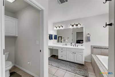 185 Broadmoor Street, Marble Falls, TX 78654 - Photo 21