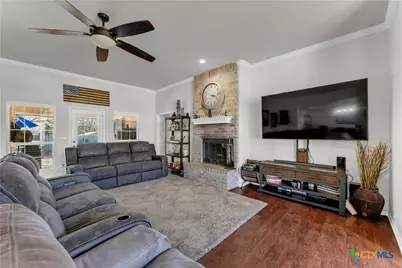185 Broadmoor Street, Marble Falls, TX 78654 - Photo 5