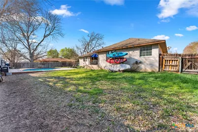 185 Broadmoor Street, Marble Falls, TX 78654 - Photo 41