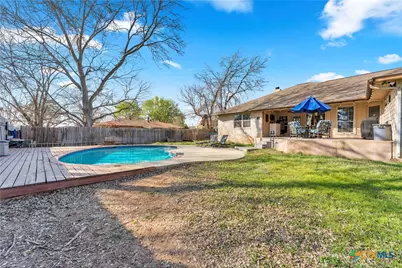 185 Broadmoor Street, Marble Falls, TX 78654 - Photo 43