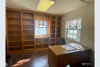 1312 N US Highway 281, Lampasas, TX 76550 - Photo 11