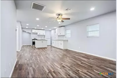 117 S Emma #B, Bartlett, TX 76511 - Photo 3