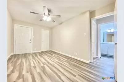 2110 Blue Meadow Drive #B, Austin, TX 78744 - Photo 19