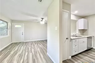 2110 Blue Meadow Dr, Austin, TX 78744 - Photo 17