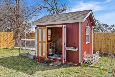 2417 Robin Road, Temple, TX 76502 - Photo 31