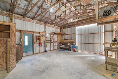 2896 Live Oak Road, Cuero, TX 77954 - Photo 13