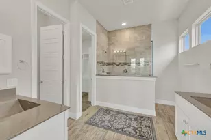 1426 Village Inn, New Braunfels, TX 78132 - Photo 17