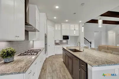 1426 Village Inn, New Braunfels, TX 78132 - Photo 13