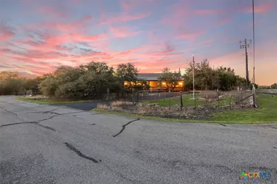 1350 Persimmon Pass, Fischer, TX 78623 - Photo 3