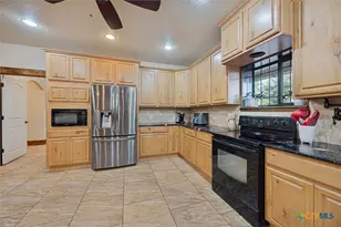 1350 Persimmon Pass, Fischer, TX 78623 - Photo 17