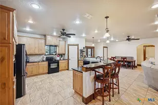 1350 Persimmon Pass, Fischer, TX 78623 - Photo 15