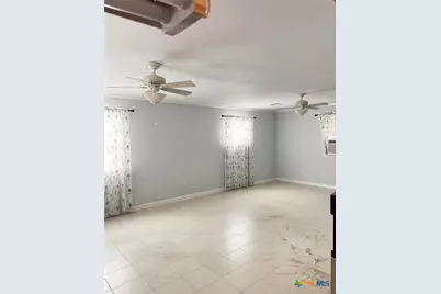 507 E Avenue G, Rosebud, TX 76570 - Photo 7