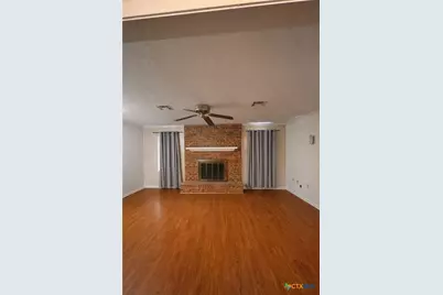 507 E Avenue G, Rosebud, TX 76570 - Photo 3