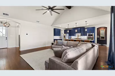 619 Cambridge Drive, New Braunfels, TX 78132 - Photo 7