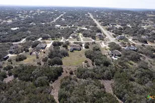 619 Cambridge Dr, New Braunfels, TX 78132 - Photo 35